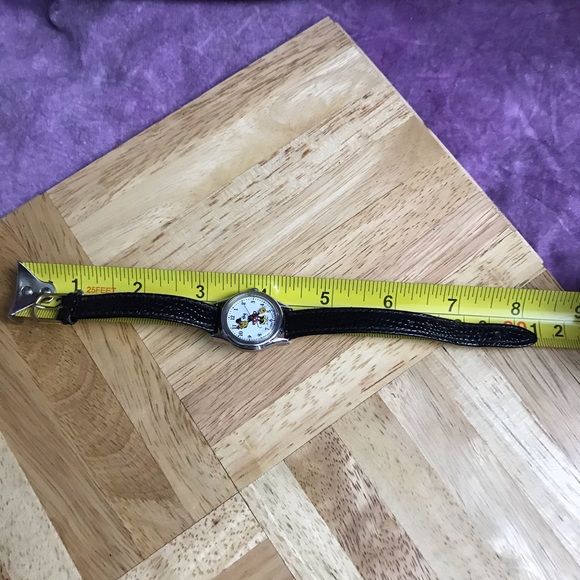 A Vintage Minnie with a Black Lizard Grain Band - Picture 8 of 9